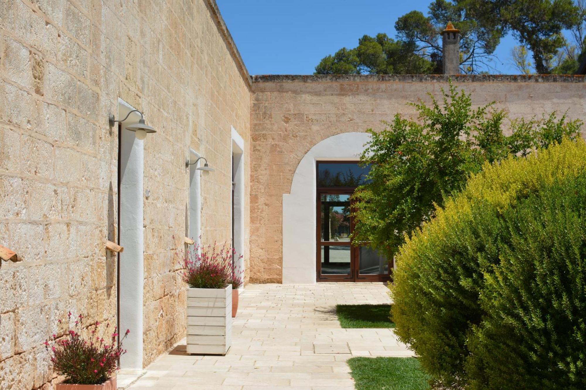 Masseria Corda Di Lana Hotel & Resort ตอร์เลลาปิลโล ภายนอก รูปภาพ